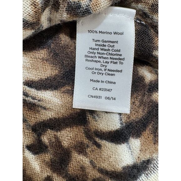 Talbots Women’s M P 100% Merino Wool Cardigan Sweater Brown Autumn Print Lng Slv - Picture 5 of 7